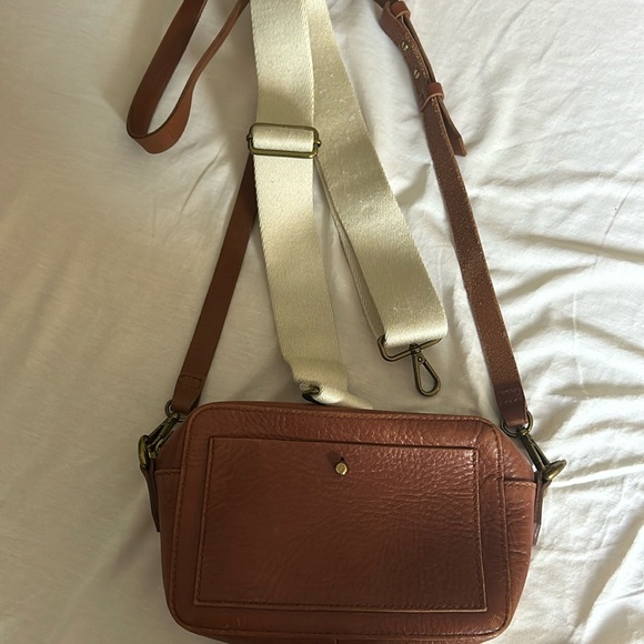 Madewell The Transport Camera Bag - make an offer! - Picture 1 of 3